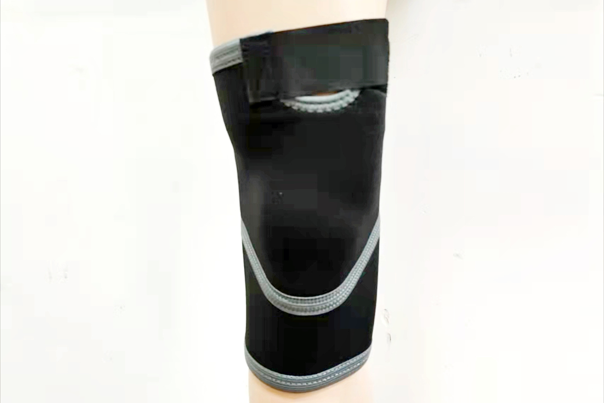 sokongan lutut neoprena tarik ke atas